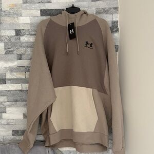 New!! Under Armour men's hoodie